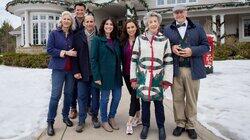 Haul Out the Holly: Lit Up Haul Out the Holly: Lit Up