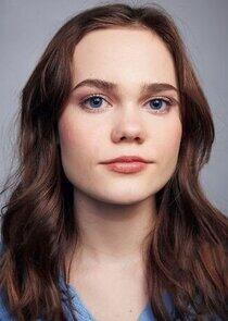 Oona Laurence Oona Laurence