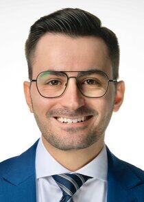 photo of Andrew Desiderio