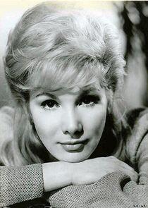 Susan Hampshire Susan Hampshire