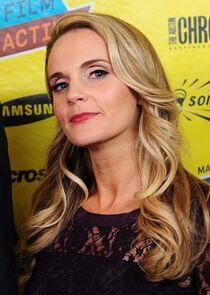Caroline Williams Caroline Williams