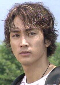 Yoo Min Woo