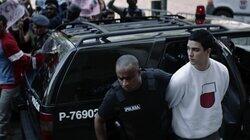 A PRIMEIRA VEZ