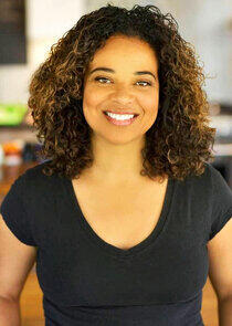 photo of Anna Beaupré Moulounda photo of Anna Beaupré Moulounda