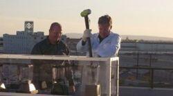 Blender vs. Sledge Hammer Blender vs. Sledge Hammer