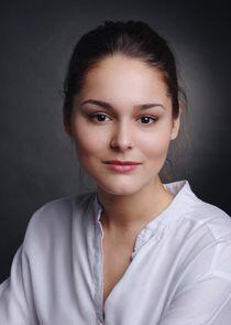 Александра Белоглазова Александра Белоглазова