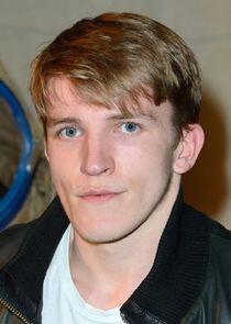 Ewan Mitchell Ewan Mitchell