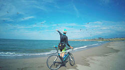 Autumn: Riding with the Wind in Toyama Autumn: Riding with the Wind in Toyama