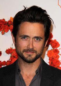Justin Chatwin Justin Chatwin