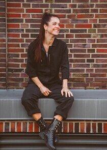 photo of Julia Titze photo of Julia Titze