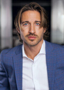 photo of Travis DesLaurier photo of Travis DesLaurier