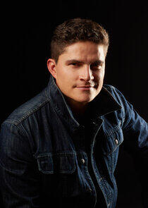 photo of Roger Moreno photo of Roger Moreno