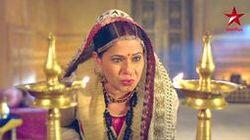 Manthara Spies on Sita Manthara Spies on Sita