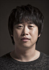 photo of Choi Jae Sup photo of Choi Jae Sup