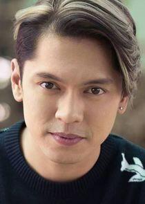 Carlo Aquino Carlo Aquino
