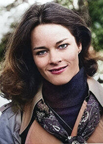 Maggie Cooper Maggie Cooper