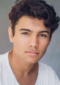 photo of Max Crean photo of Max Crean