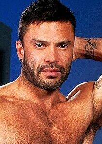 photo of Rogan Richards
