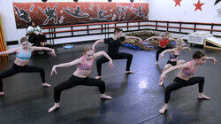 2 Jackets, 4 Dancers 2 Jackets, 4 Dancers
