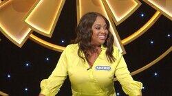 Rachael Leigh Cook, Sherri Shepherd, and Kevin Nealon Rachael Leigh Cook, Sherri Shepherd, and Kevin Nealon