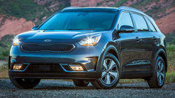 2018 Kia Niro PHEV & 2018 Lamborghini Huracan Performante 2018 Kia Niro PHEV & 2018 Lamborghini Huracan Performante