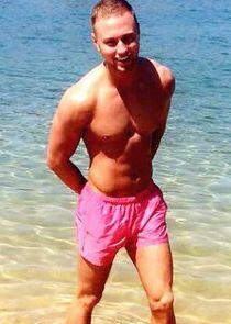 Adam Oukhellou Adam Oukhellou