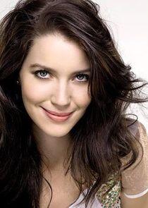 photo of Nathalia Dill photo of Nathalia Dill