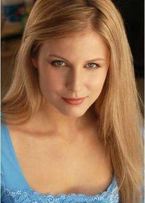 Alison MacInnis Alison MacInnis