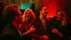 Terciopelo y números rojos Terciopelo y números rojos