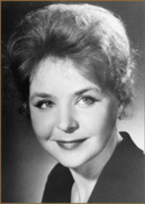 photo of Нина Ургант