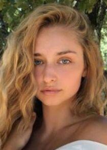 Emma Smet Emma Smet