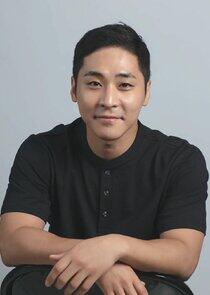 photo of Lee Kun Goo photo of Lee Kun Goo