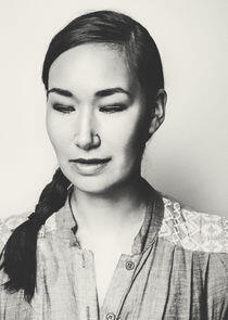 photo of Nive Nielsen photo of Nive Nielsen