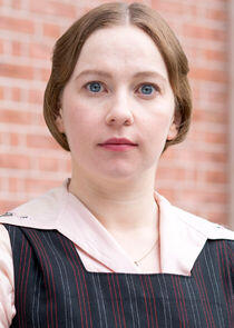 Lily Lawlor Lily Lawlor