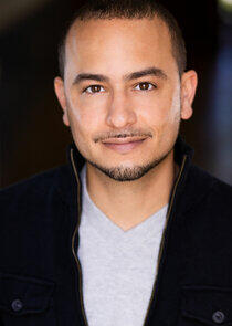 photo of Eric Diaz photo of Eric Diaz