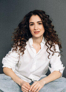 photo of Allison Strong photo of Allison Strong