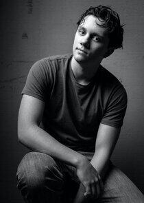 Carter McLaren