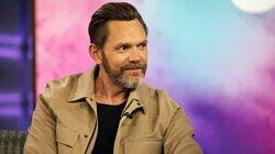 Joel McHale, Amber Ruffin Joel McHale, Amber Ruffin