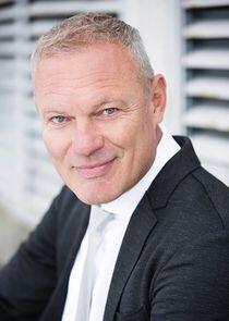 Klaus Nierhoff Klaus Nierhoff