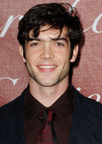 Ethan Peck Ethan Peck