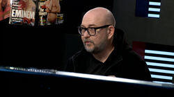 Александр Войтинский: «Сломать такой проект, как t.A.T.u. — это тоже красиво». Режиссер «Елок» и «Черной молнии» о том, как он запустил в жизнь группы t.A.T.u и «Звери» Александр Войтинский: «Сломать такой проект, как t.A.T.u. — это тоже красиво». Режиссер «Елок» и «Черной молнии» о том, как он запустил в жизнь группы t.A.T.u и «Звери»