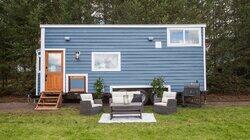 Tiny Traveling Farmhouse Tiny Traveling Farmhouse