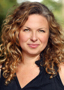 photo of Julia Taudevin photo of Julia Taudevin
