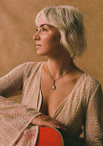 photo of Maggie Rose photo of Maggie Rose