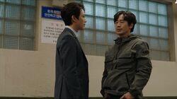 Smile/Ju Won Gets Cornered Smile/Ju Won Gets Cornered