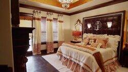 Football Pro's Dramatic Bedroom Redo Football Pro's Dramatic Bedroom Redo