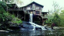 Coin Laundry to Grist Mill Coin Laundry to Grist Mill