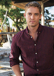 photo of Brett Young