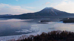 Harsh Winter in Lake Akan Harsh Winter in Lake Akan