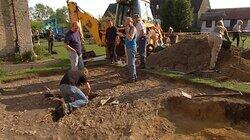 Back-Garden Archaeology Revisiting a Roman villa - Ipswich, Suffolk Back-Garden Archaeology Revisiting a Roman villa - Ipswich, Suffolk